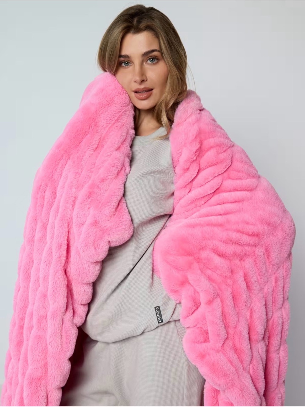 Comfrt Dreamer Blanket Large Pink NEW